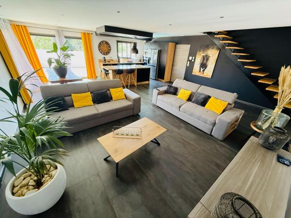 VILLA T5 143m2 AVEC PISCINE ET GARAGE