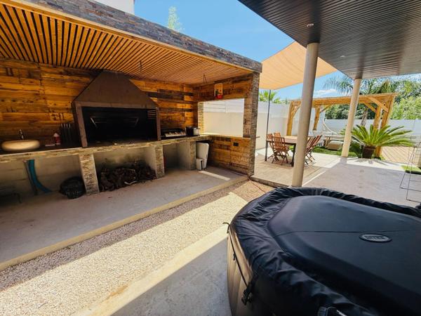 VILLA T5 143m2 AVEC PISCINE ET GARAGE