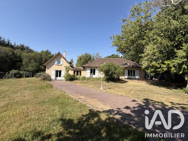 Maison à vendre 10 pièces 234 m² Le Mans