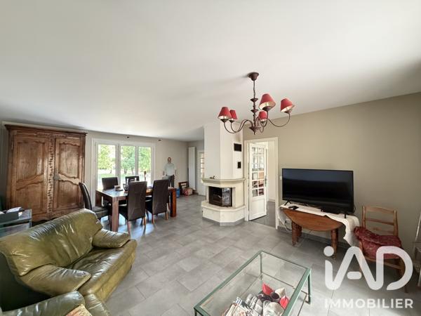 Maison à vendre 10 pièces 234 m² Le Mans