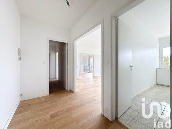 Appartement 4 pièces de 82 m² à La Celle-Saint-Cloud (78170)
