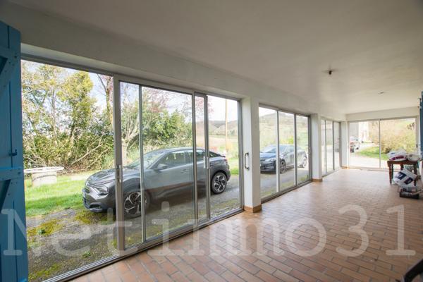 maison de plain pied avec sous sol complet et jardin