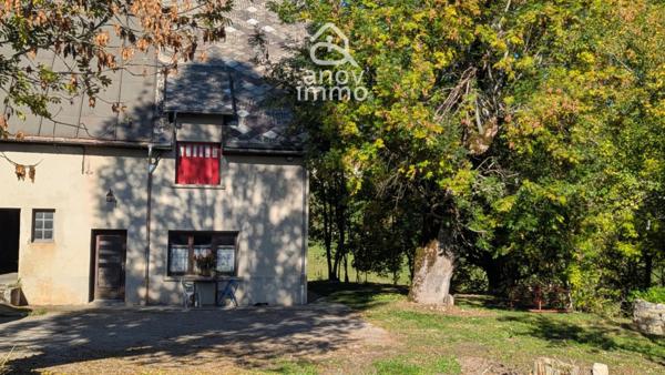 Ferme
                                                                                                                                                                                                                                                                                                                        6 pièce(s)                                                                                                                                                                                                          6 chambre(s)                                                                                                                                                                                                          148.38  m²