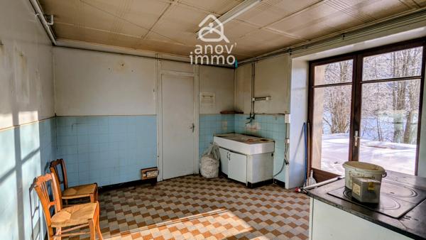 Ferme
                                                                                                                                                                                                                                                                                                                        6 pièce(s)                                                                                                                                                                                                          6 chambre(s)                                                                                                                                                                                                          148.38  m²