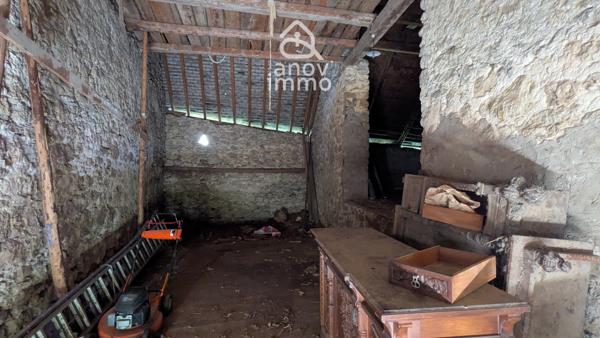 Ferme
                                                                                                                                                                                                                                                                                                                        6 pièce(s)                                                                                                                                                                                                          6 chambre(s)                                                                                                                                                                                                          148.38  m²