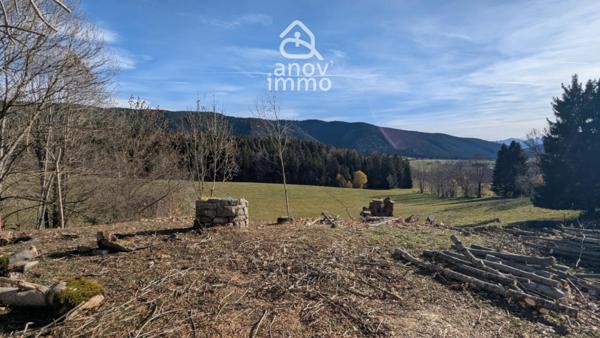 Ferme
                                                                                                                                                                                                                                                                                                                        6 pièce(s)                                                                                                                                                                                                          6 chambre(s)                                                                                                                                                                                                          148.38  m²