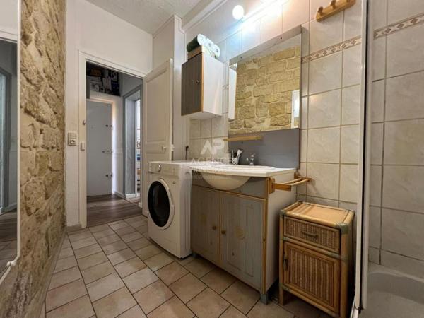 Appartement Nanterre 2 pièce(s) 32 m2 €230 000 ** - Référence 15085