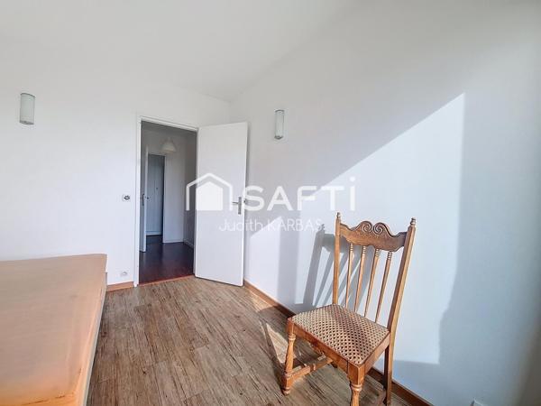 Appartement lumineux avec terrasse
