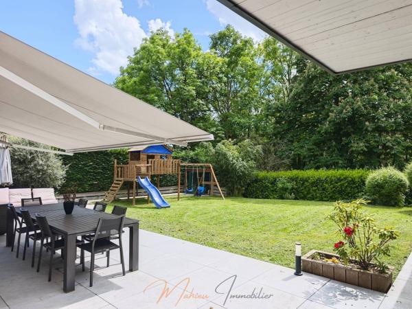 Maison 6 pièces 210m² à vendre à Cessy 01170