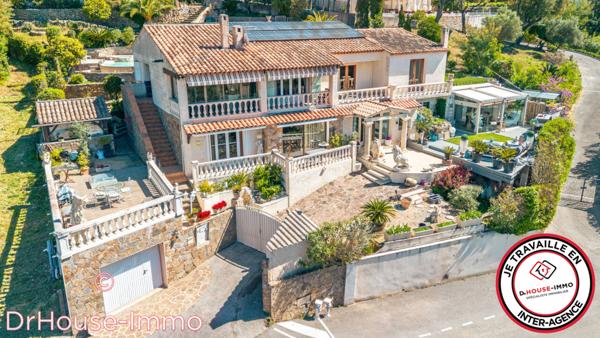 Maison à vendre 12 pièces de 301 m²