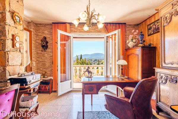 Maison à vendre 12 pièces de 301 m²