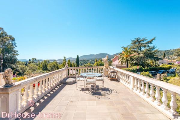 Maison à vendre 12 pièces de 301 m²