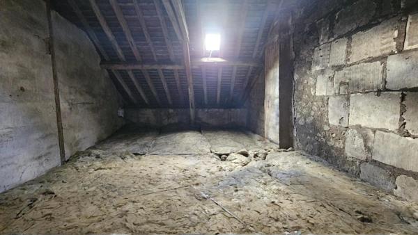 Maison familiale 6 pièces LE LUDE (72)