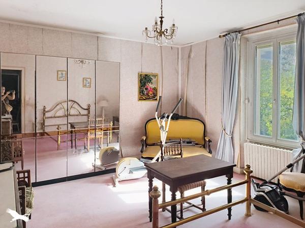 Maison à vendre 350 064 € Montlieu-la-Garde 5 p 193 m² DPE D