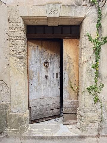 Caromb (84330) Partie de corps de ferme à rénover, proche commerces
