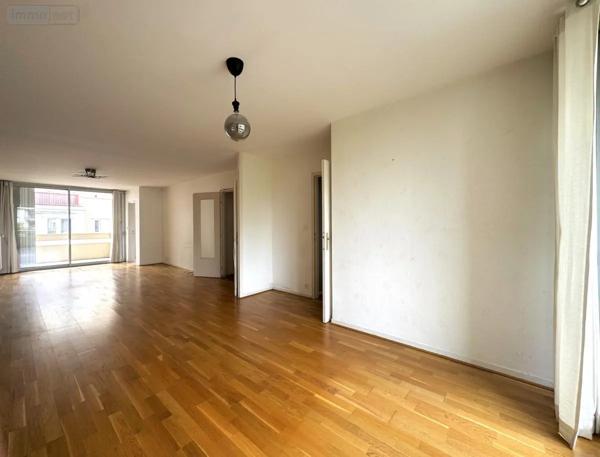 Location - Appartement Reims 51100 4 pièces 82 m 2