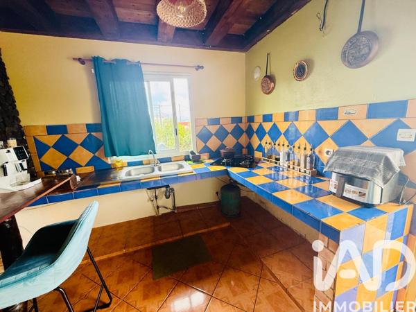 Maison à vendre 6 pièces 205 m² Saint-Pierre