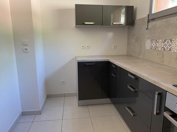 APPARTEMENT DE TYPE F3