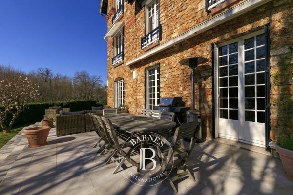 Vaucresson, Maison  320 m² à vendre