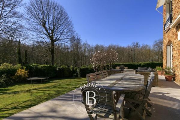 Vaucresson, Maison  320 m² à vendre