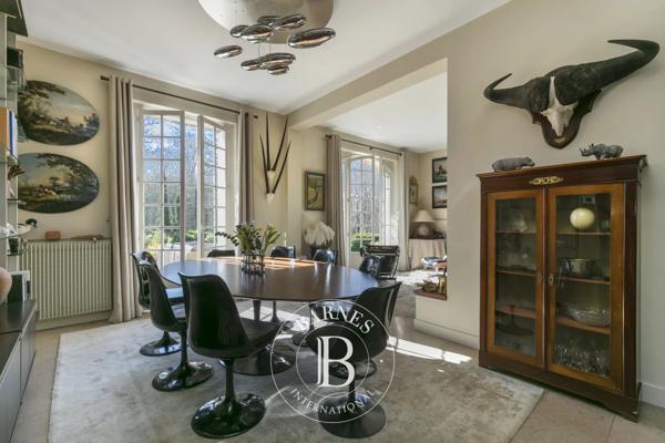 Vaucresson, Maison  320 m² à vendre