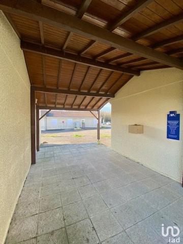 Boutique/Local commercial à vendre 95 m² Ruffec