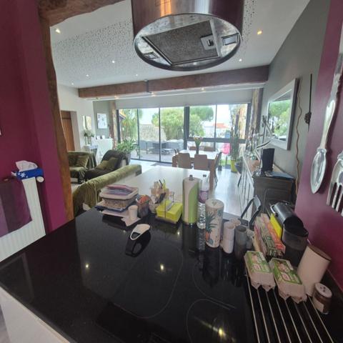 VAUX SUR MER - Maison 5 pièce(s) 190 m2 Vaux sur mer