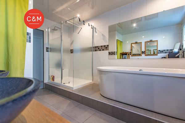 44400 REZE BOUGUENAIS LIMITE REZE - Maison 7 pièces 193 m²