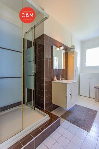 44400 REZE BOUGUENAIS LIMITE REZE - Maison 7 pièces 193 m²