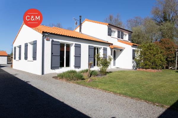 44400 REZE BOUGUENAIS LIMITE REZE - Maison 7 pièces 193 m²