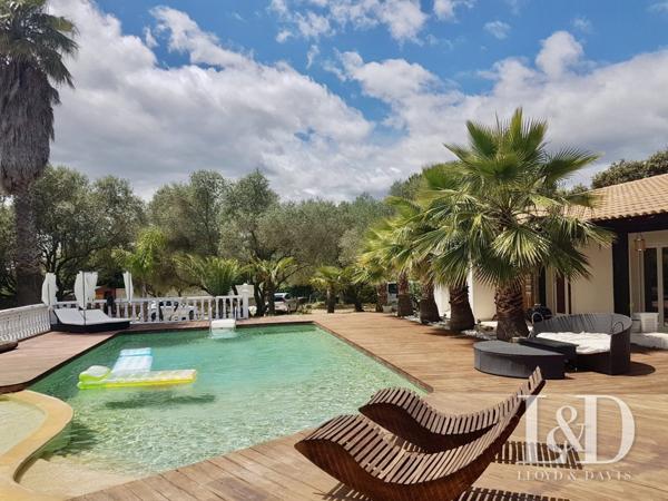 Mas provençal d'exception aux portes de la petite Camargues: L'art de vivre et d'investir