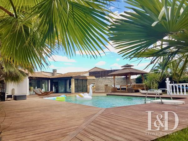 Mas provençal d'exception aux portes de la petite Camargues: L'art de vivre et d'investir