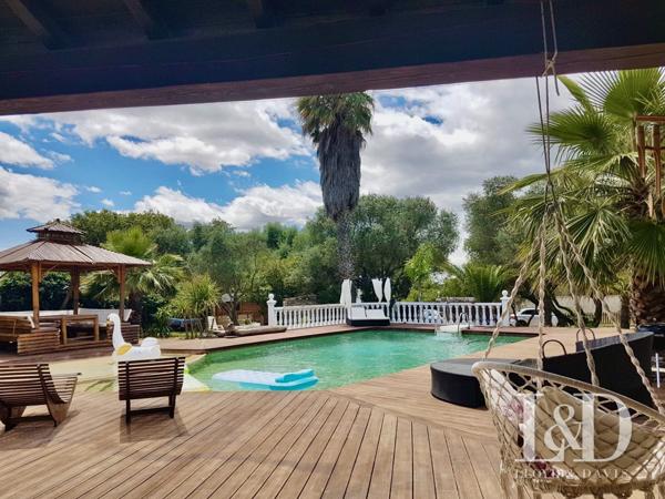 Mas provençal d'exception aux portes de la petite Camargues: L'art de vivre et d'investir