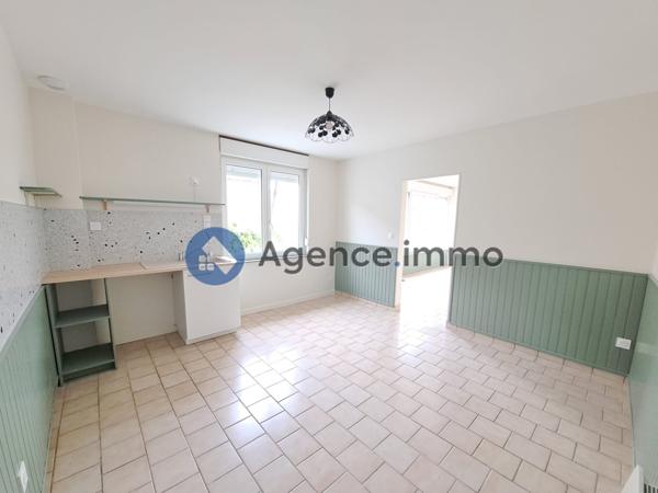 À vendre - Maison bourgeoise, 9 pièces située à Teloché (72220)