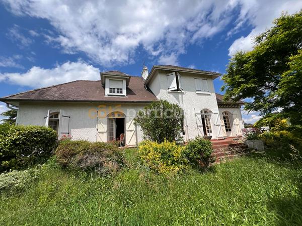 Vente Maison190 m² - 7 Pièces - ODOS (65310)