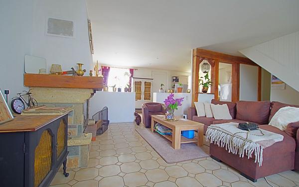 Maison à vendre    5 pièces •  Matigny