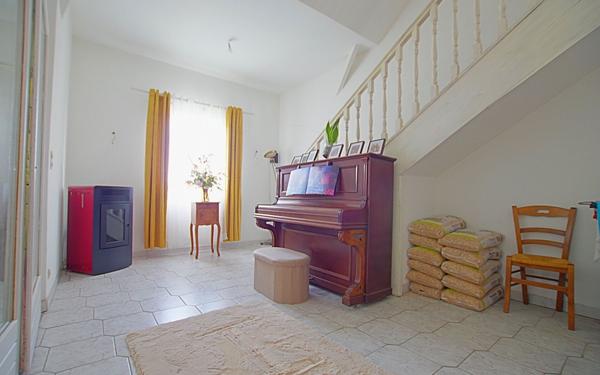 Maison à vendre    5 pièces •  Matigny