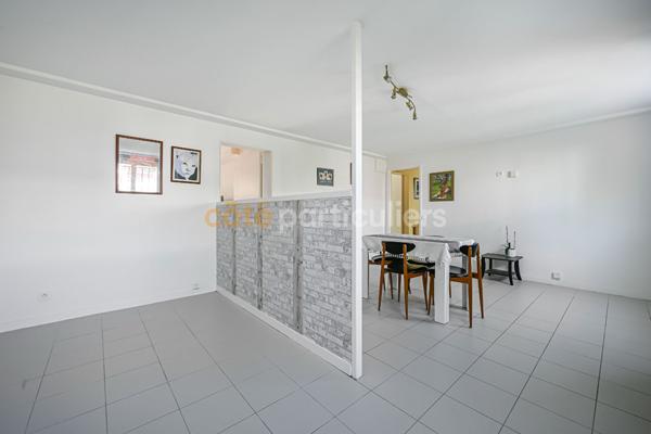 Vente Maison200 m² - 9 Pièces - RUEIL MALMAISON (92500)