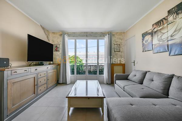 Vente Maison200 m² - 9 Pièces - RUEIL MALMAISON (92500)