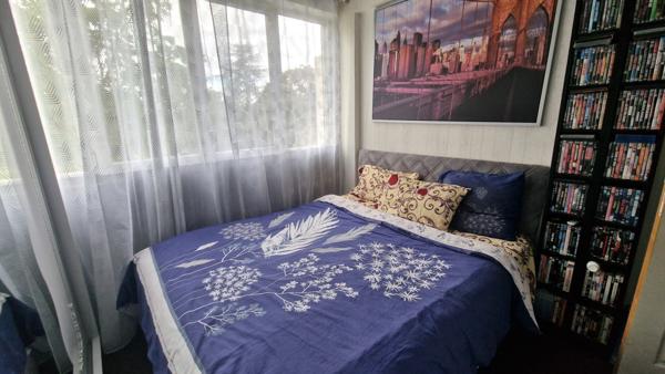 Bel appartement de 67m² avec 3 chambres et un balcon, box et 2 caves