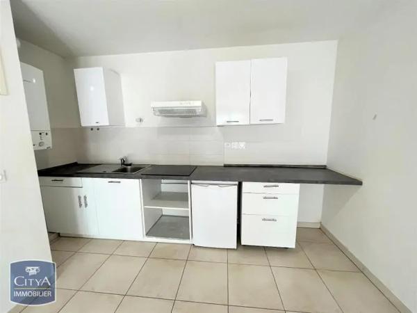 Appartement à louer 2 pièces 47.25m² Marseille (13004)