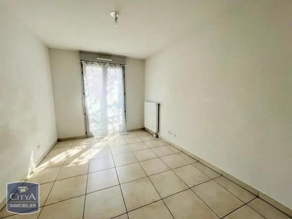 Appartement à louer 2 pièces 47.25m² Marseille (13004)