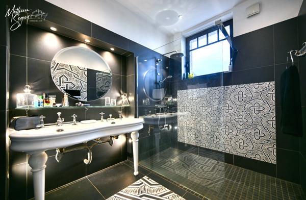 Propriete à vendre 13 pièces proche de SAINT SYMPHORIEN SUR COISE (69) de 525m² sur un parc classé de 5800 m²