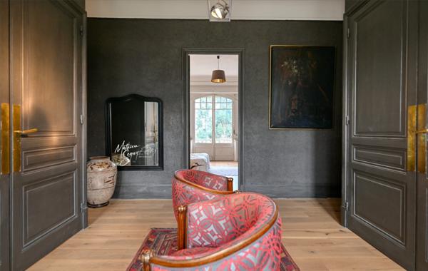 Propriete à vendre 13 pièces proche de SAINT SYMPHORIEN SUR COISE (69) de 525m² sur un parc classé de 5800 m²