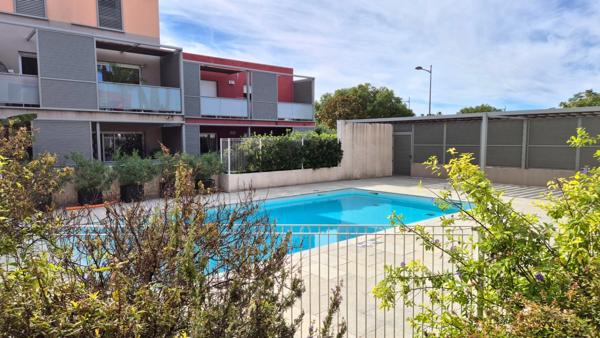 Dpt Hérault (34), à vendre MAUGUIO appartement T2
