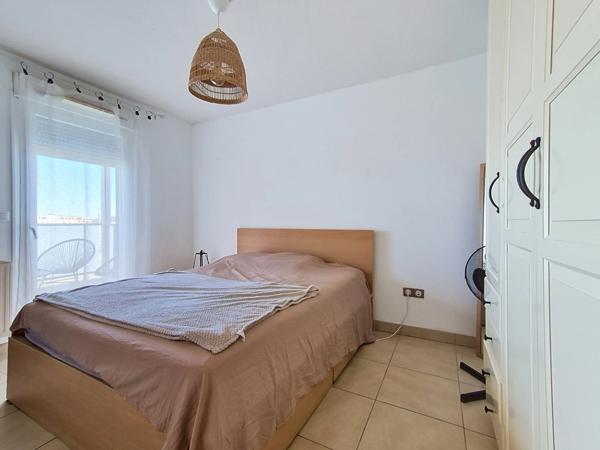 Dpt Hérault (34), à vendre MAUGUIO appartement T2