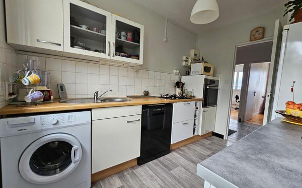 Appartement à vendre    4 pièces • 69,58 m2 Saint-Étienne