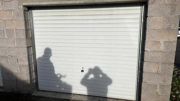 Parking / box Golbey