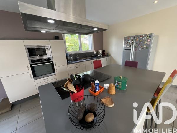 Maison à vendre 6 pièces 132 m² Iteuil