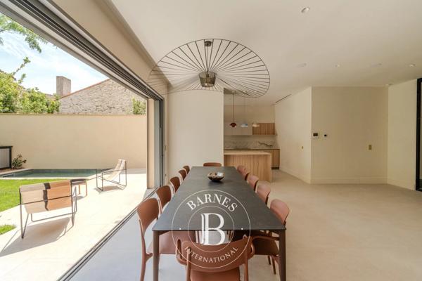 Aix-en-Provence, Maison de ville 4 Chambres -  230 m² à vendre